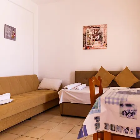 Posidonio Apartment Polychrono